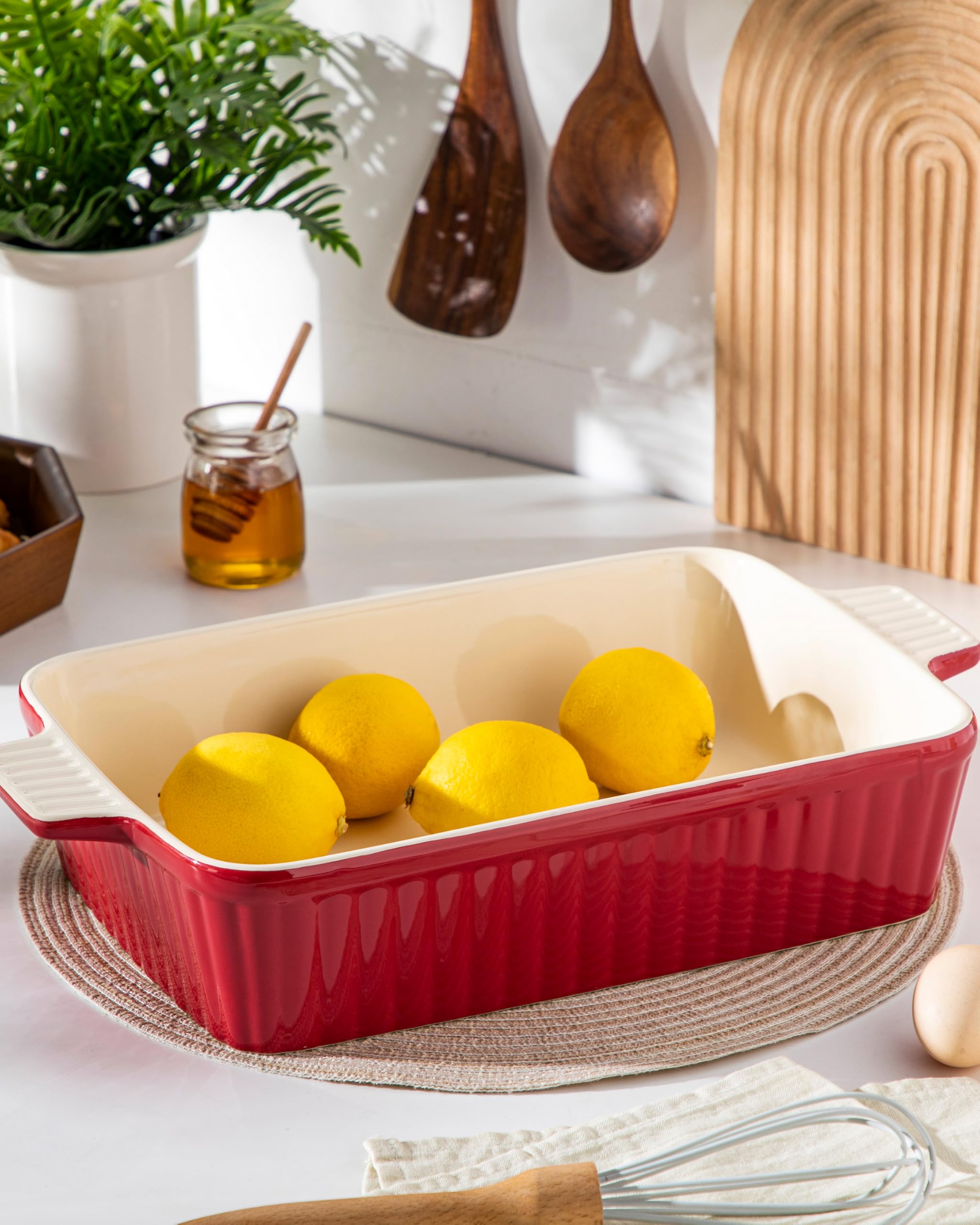 MALACASA 4.4 QT Baking Dish, 9x13 Large Casserole Dish for Oven, Ceramic Baking Pan, Rectangular Lasagna Pan Deep with Handles for Baking, Durable Microwave Oven Safe, Wedding Gift,White, Series BAKE-BAKE
